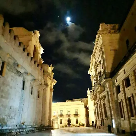 Lemon Ortigia * Syracuse