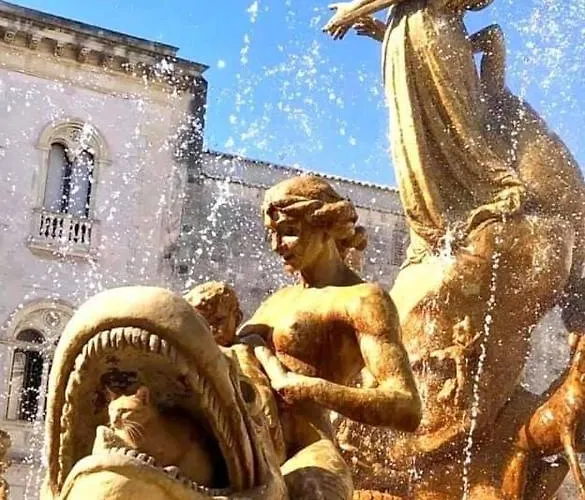 Lemon Ortigia * Syracuse